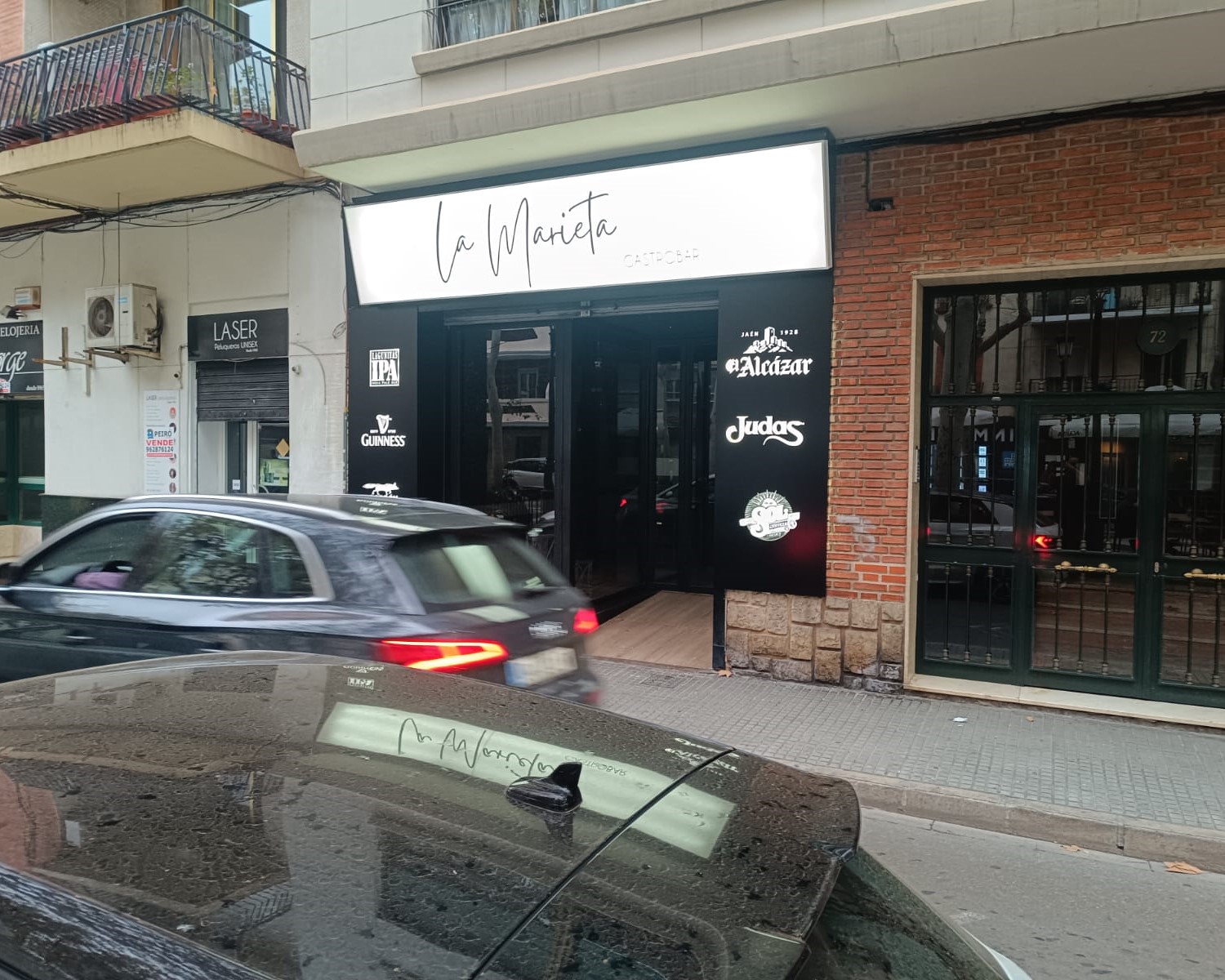 rotulo de neon para negocios